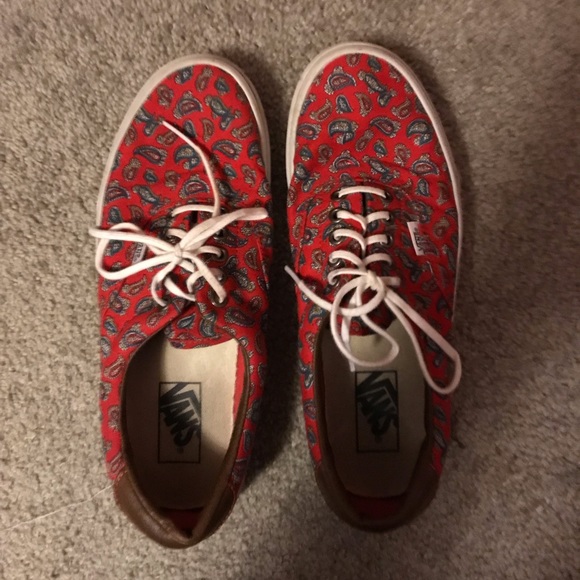 Red paisley Vans with leather accent - Picture 2 of 3